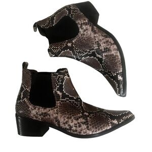 BLONDO Boots Booties Waterproof Python Snakeskin Cowboy Cowgirl 9M EUC